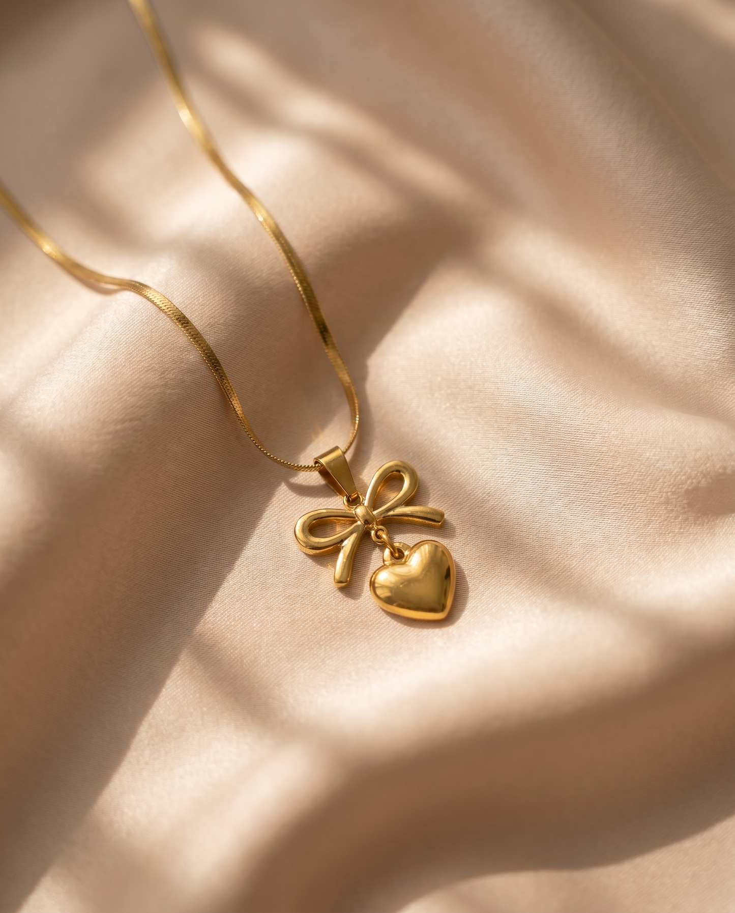 Bow & Heart Pendant Necklace