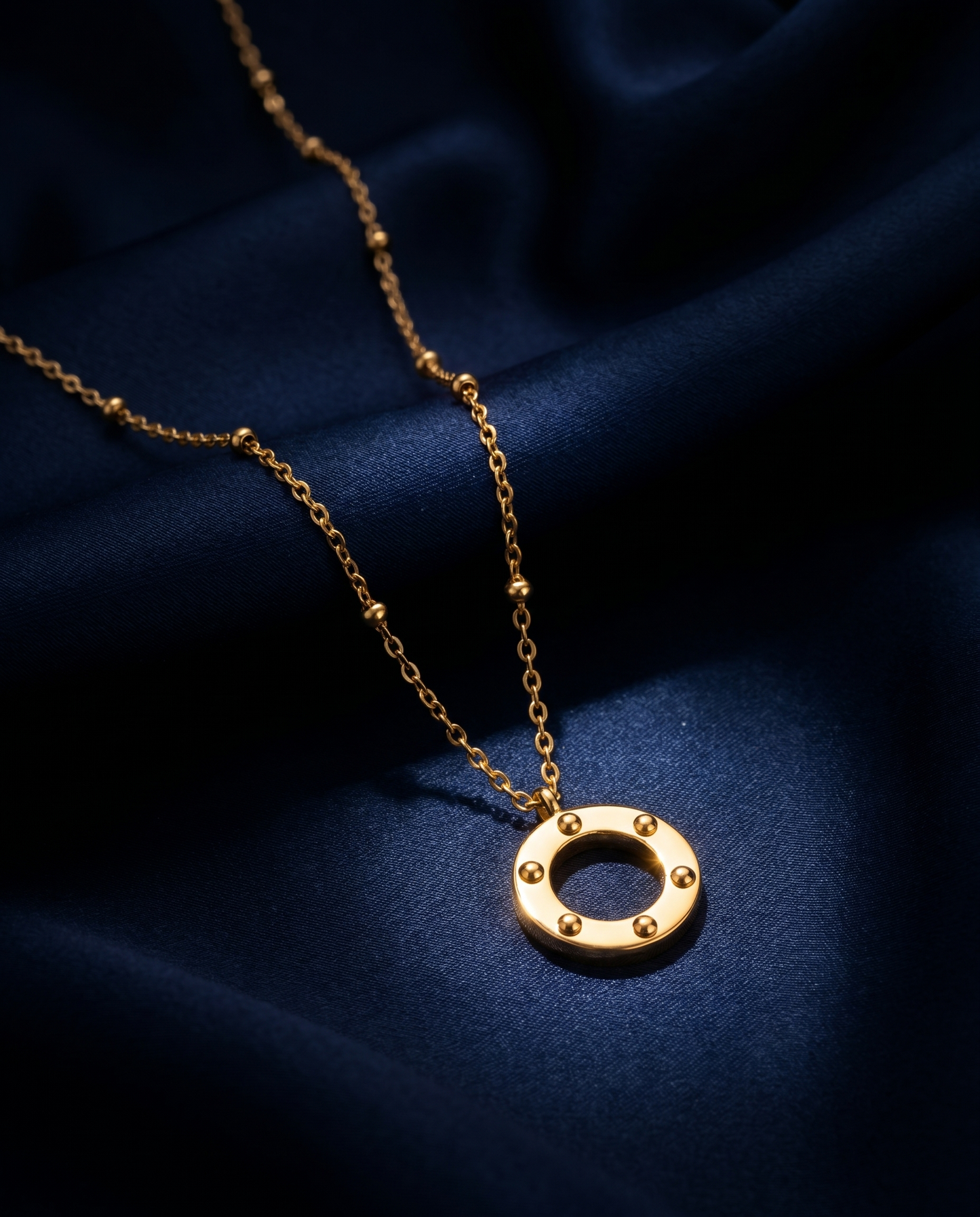 Circle Pendant Necklace
